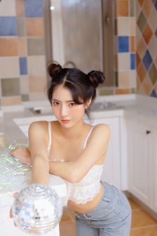 爆菊花疼吗